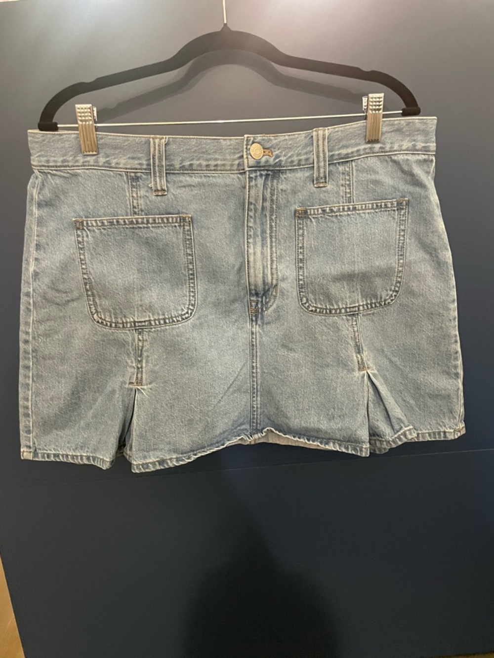 Madewell Light Blue Denim Pleated Skirt
